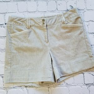 White House Black Market Pinstripe Shorts Sz 0